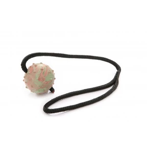 Dogtech 5,5cm átmérőjű tömör labda 50 cm-es fogós zsinórral