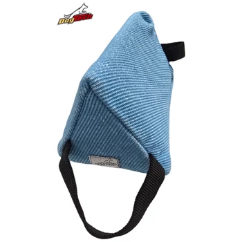 Előre küldő háromszög