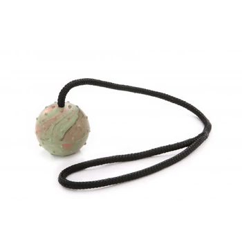 Dogtech 6cm átmérőjű tömör labda 50 cm-es füles zsinórral